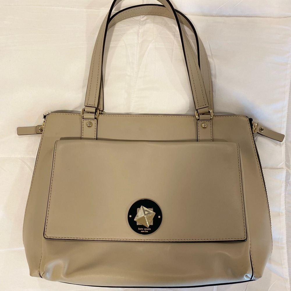 Great condition kate spade purse